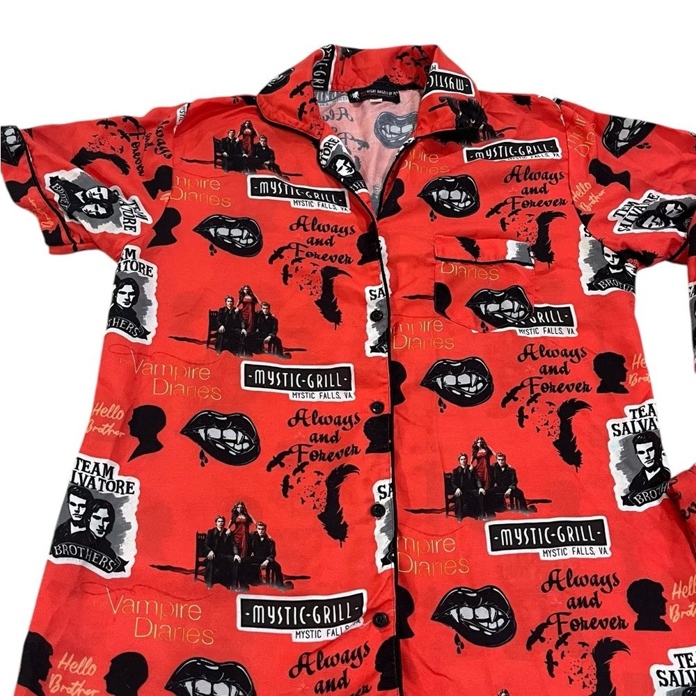 Red Vampire Diaries Pajama Set XL